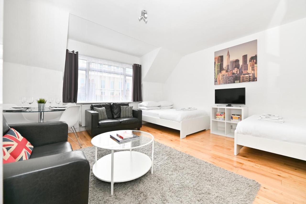 Soho Apartment, Theatres & Old Compton Street Londen Buitenkant foto